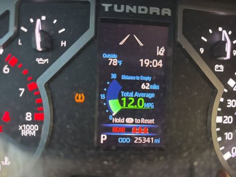 Used 2023 Toyota Tundra SR5 w/ SR5 Premium Package image 4