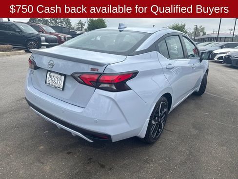 New 2025 Nissan Versa SR w/ Trunk Package image 9