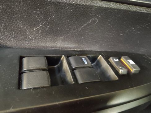 Used 2016 Toyota Tundra SR w/ Tow Package image 27