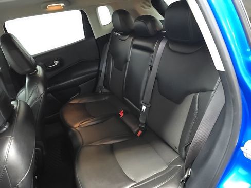 Used 2020 Jeep Compass Latitude image 31