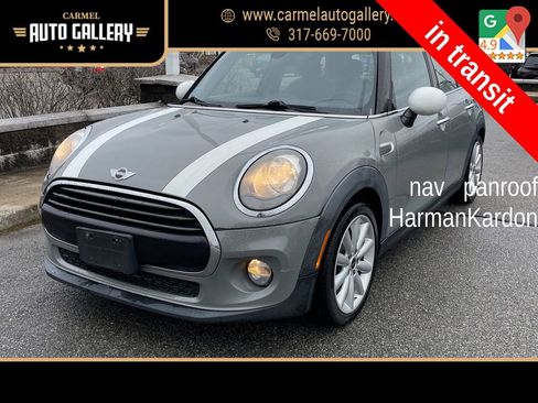 Used 2016 MINI Cooper 4-Door Hardtop image 1