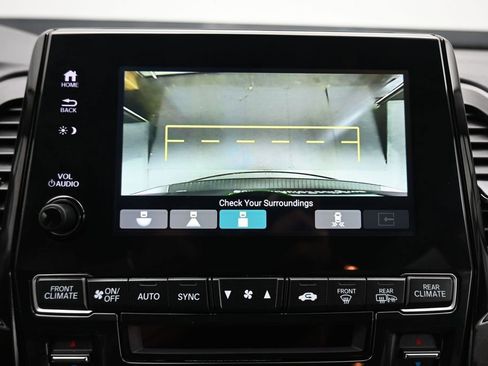 Used 2024 Honda Odyssey Touring image 23