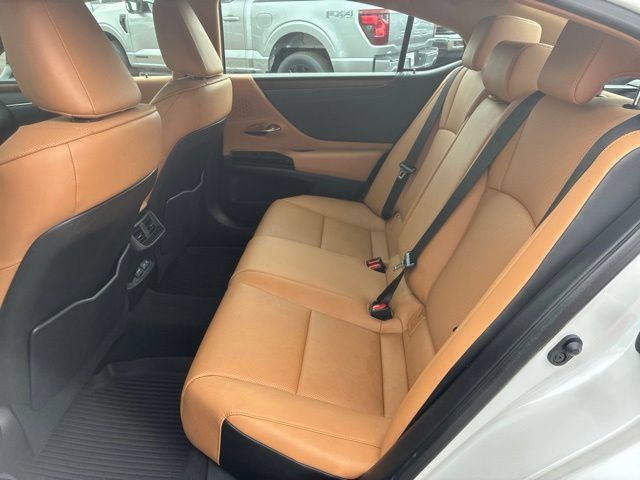 Used 2024 Lexus ES 350 w/ Premium Package FWD image 20