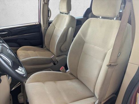 Used 2016 Dodge Grand Caravan SE w/ Quick Order Package 29E SE FWD image 14