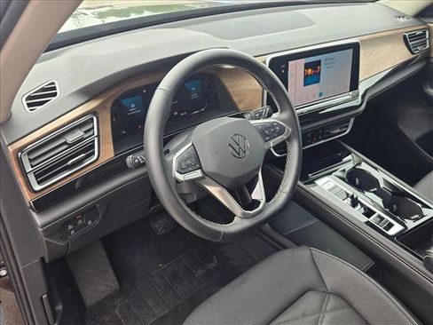 Used 2026 Volkswagen Atlas SE AWD/4WD image 10