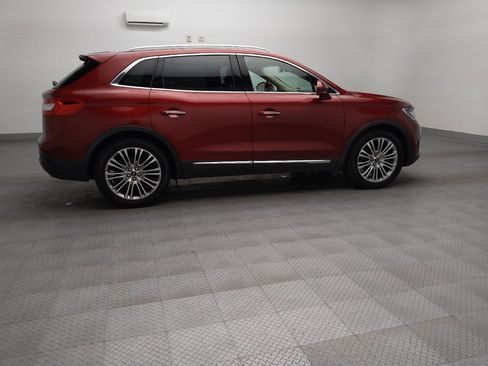 Used 2017 Lincoln MKX Reserve w/ Driver Assistance Package FWD image 10