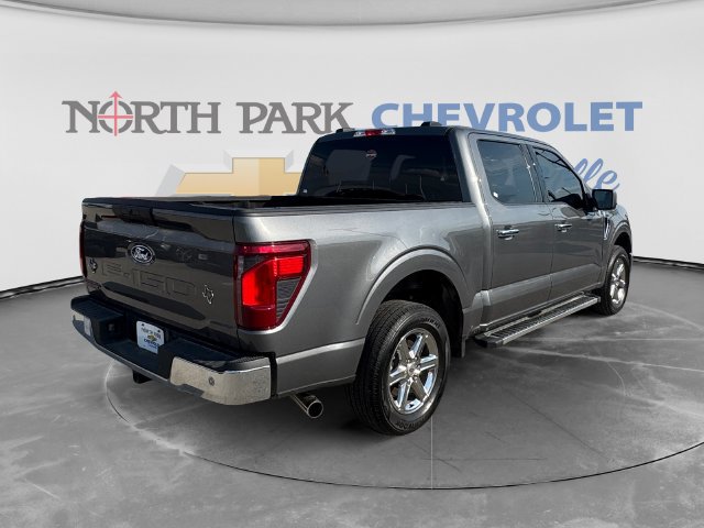 Used 2025 Ford F150 XLT w/ Equipment Group 301A Standard RWD image 3