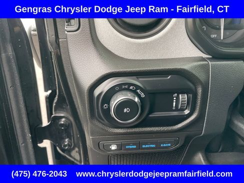 Used 2024 Jeep Wrangler Unlimited AWD/4WD image 50