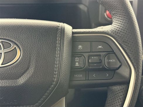 Certified 2025 Toyota Tacoma TRD Sport image 18