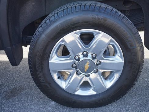 Used 2022 Chevrolet Silverado 2500 LTZ AWD/4WD image 31