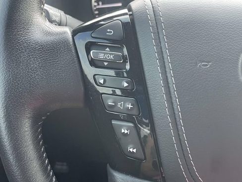 Used 2022 Nissan Armada Platinum w/ Captain's Chairs Package RWD image 23