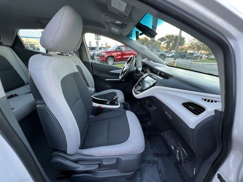 Used 2019 Chevrolet Bolt LT image 27