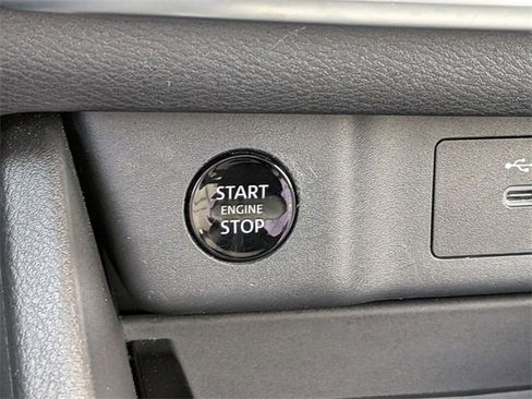 Certified 2024 Nissan Rogue SV w/ SV Premium Package image 17