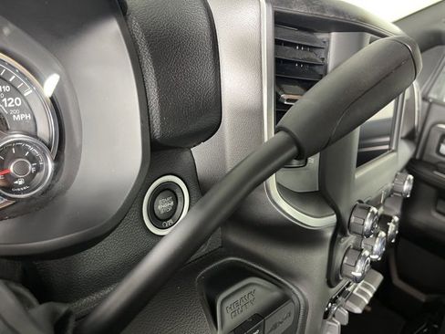 Used 2024 RAM 2500 Big Horn image 23