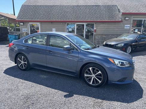 Used 2015 Subaru Legacy 3.6R Limited AWD/4WD image 4