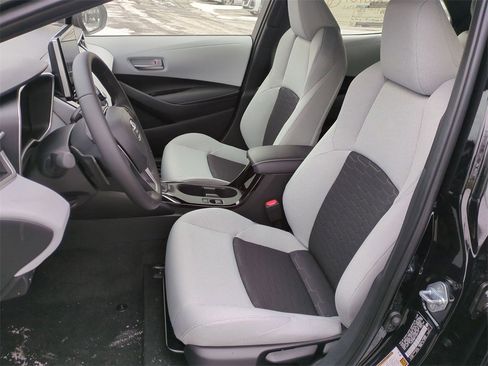 New 2026 Toyota Corolla SE image 8