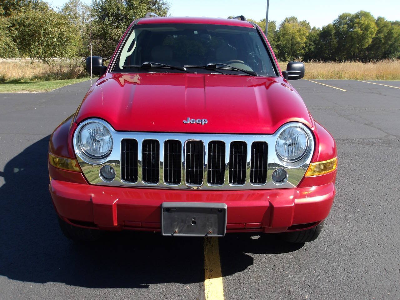 Used 2005 Jeep Liberty Limited AWD/4WD image 3
