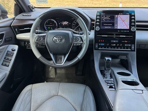 Used 2020 Toyota Avalon Limited w/ Advanced Safety Package FWD image 9