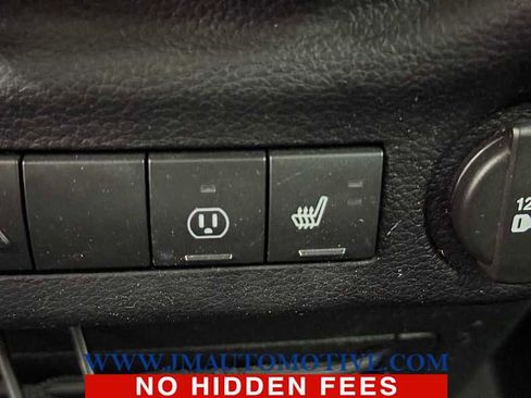 Used 2017 Jeep Wrangler Unlimited Rubicon image 36