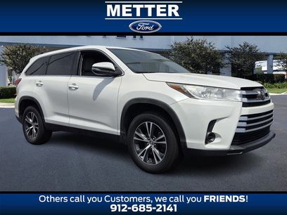 Used 2019 Toyota Highlander LE