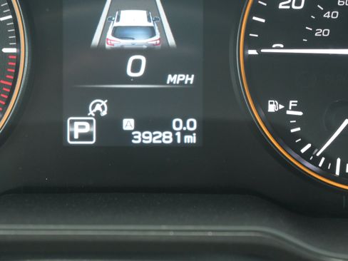 Used 2025 Subaru Outback Wilderness AWD/4WD image 21