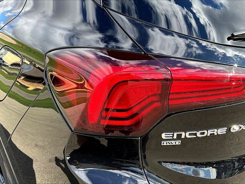 Used 2024 Buick Encore GX Sport Touring w/ Comfort Package image 30