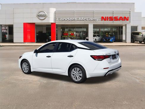 New 2025 Nissan Sentra S image 5