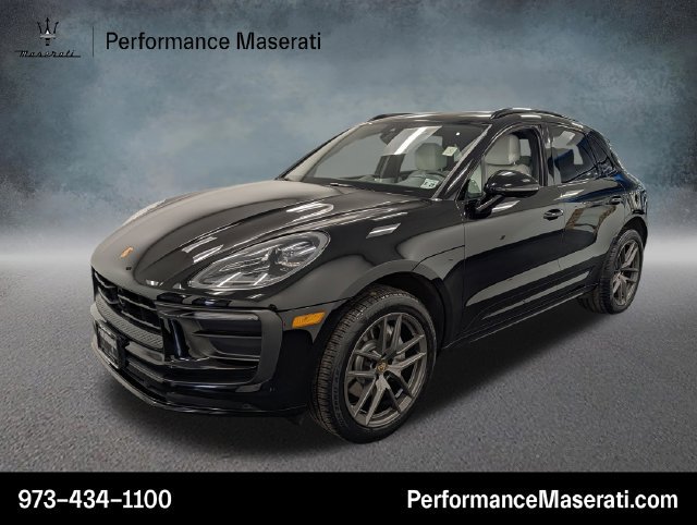 Used 2024 Porsche Macan Turbo AWD/4WD image 1