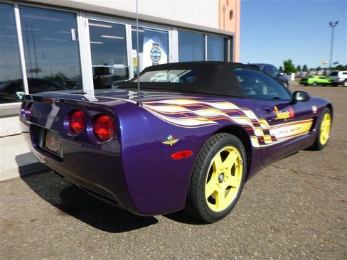 Used 1998 Chevrolet Corvette Convertible w/ Memory Pkg RWD image 7