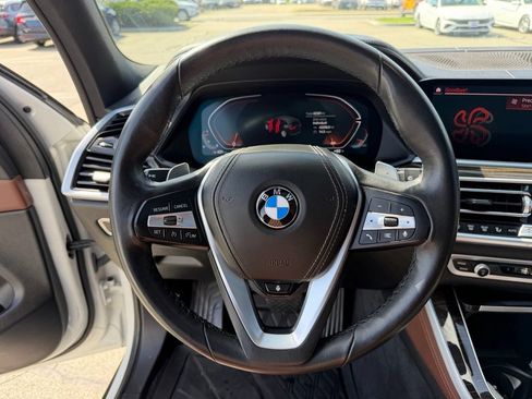 Used 2023 BMW X5 xDrive40i w/ Luxury Seating Package AWD/4WD image 12