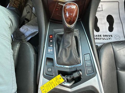 Used 2013 Cadillac SRX Luxury w/ Driver Awareness Package image 26