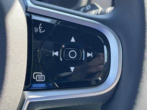New 2026 Volvo XC90 T8 Plus AWD/4WD image 28