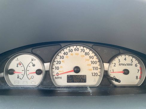 Used 2004 Saturn ION Level 3 FWD image 26