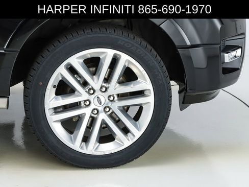 Used 2017 Ford Expedition EL Platinum AWD/4WD image 15