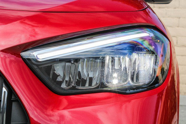Used 2025 Mercedes-Benz GLA 35 AMG 4MATIC image 5