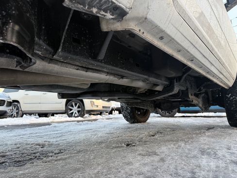 Used 2018 RAM 2500 SLT image 11