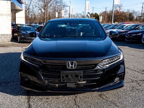 Used 2021 Honda Accord Sport image 2