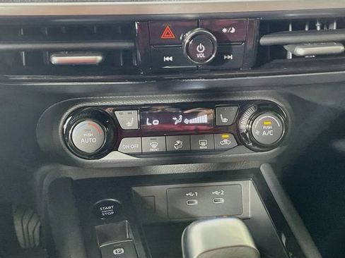 New 2026 Nissan Kicks SV w/ SV Premium Package FWD image 11