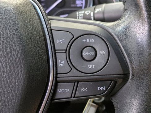 Used 2019 Toyota Camry SE image 26