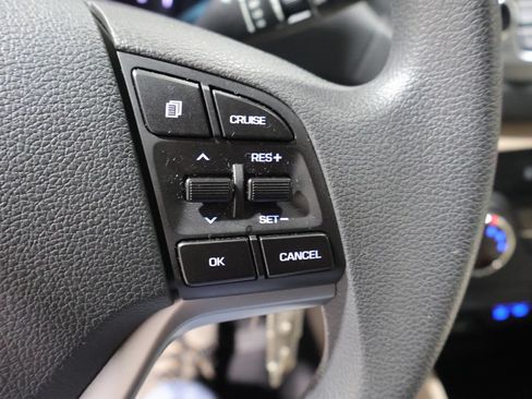 Used 2017 Hyundai Tucson SE w/ SE Popular Package 02 AWD/4WD image 34