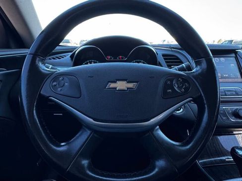 Used 2019 Chevrolet Impala Premier FWD image 22