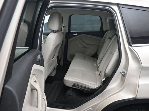 Used 2017 Ford Escape SE AWD/4WD image 31