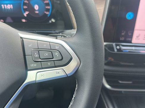 New 2026 Volkswagen Atlas SE image 25