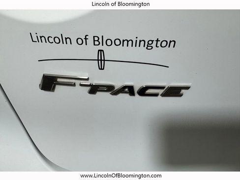 Used 2019 Jaguar F-PACE Prestige image 27