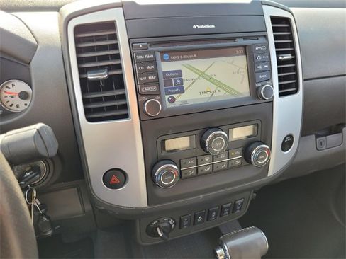 Used 2019 Nissan Frontier PRO-4X w/ Pro-4x Luxury Package image 23