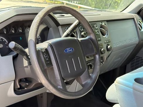 Used 2012 Ford F250 XLT w/ FX4 4X4 Off-Road Pkg image 17