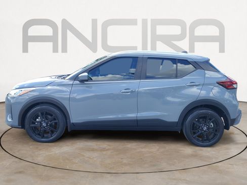 Certified 2023 Nissan Kicks SV FWD image 8