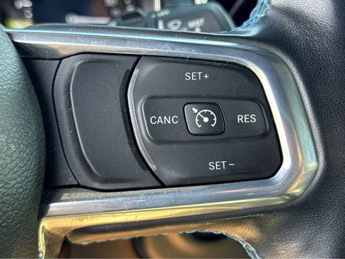 Certified 2022 Jeep Wrangler Unlimited Rubicon 4xe w/ Cold Weather Group image 17