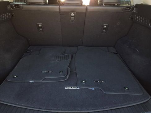 Certified 2022 MAZDA CX-5 AWD 2.5 S w/ Premium Package image 6