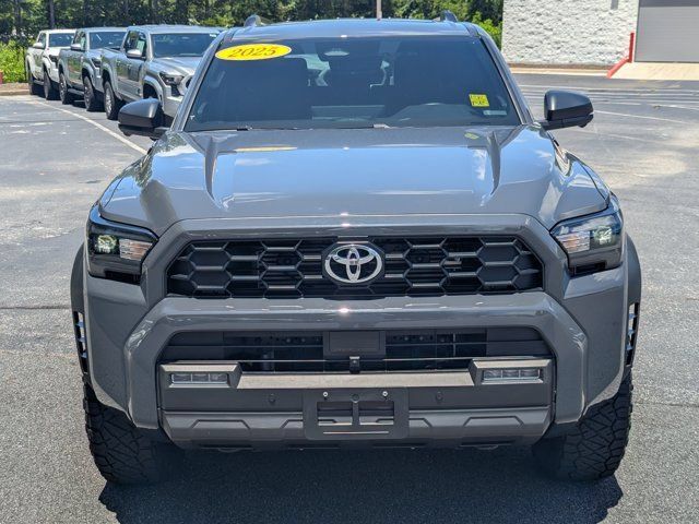 Used 2025 Toyota 4Runner TRD Off-Road Premium AWD/4WD image 2
